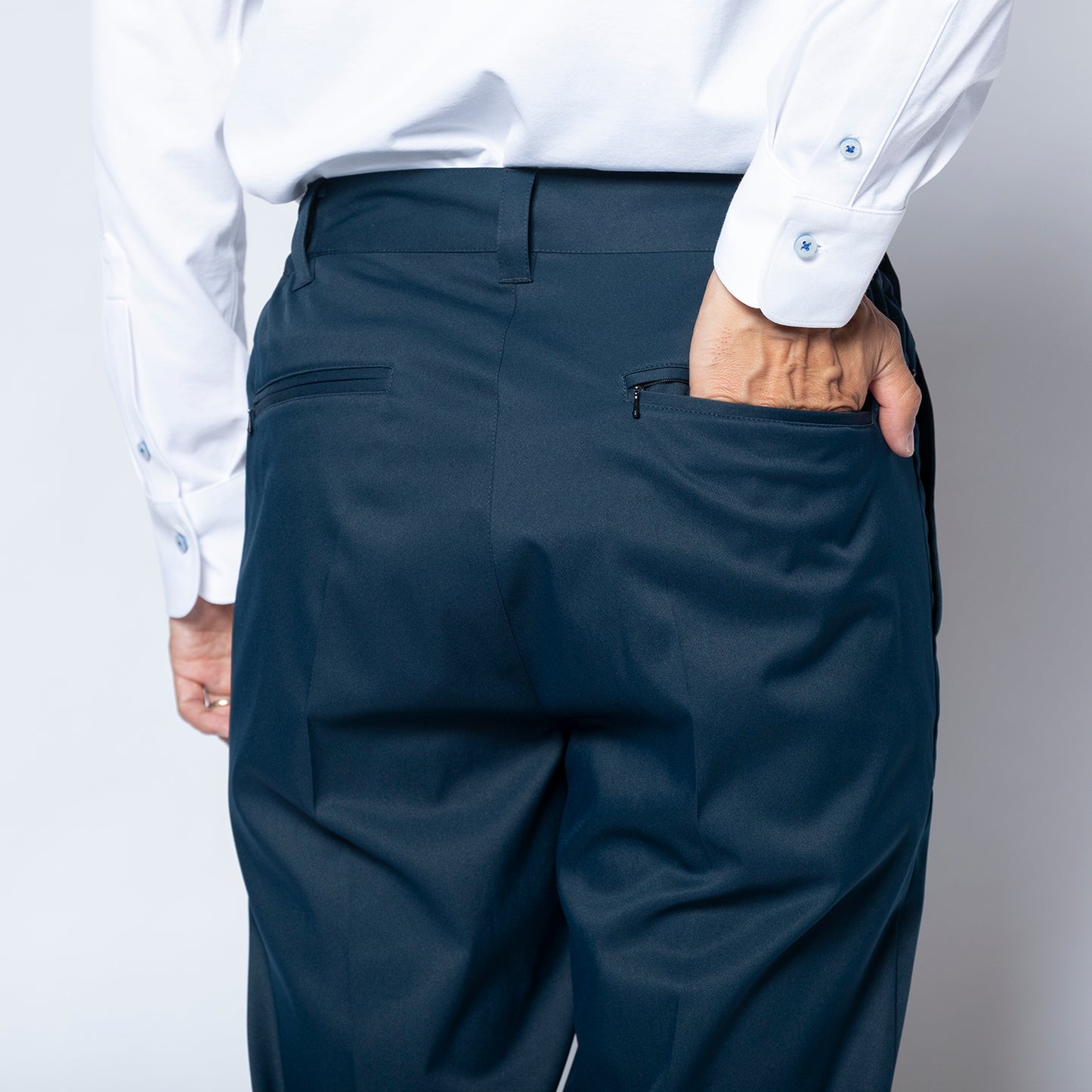 WWS×ブラウブリッツ秋田 オフィシャルスーツパンツ